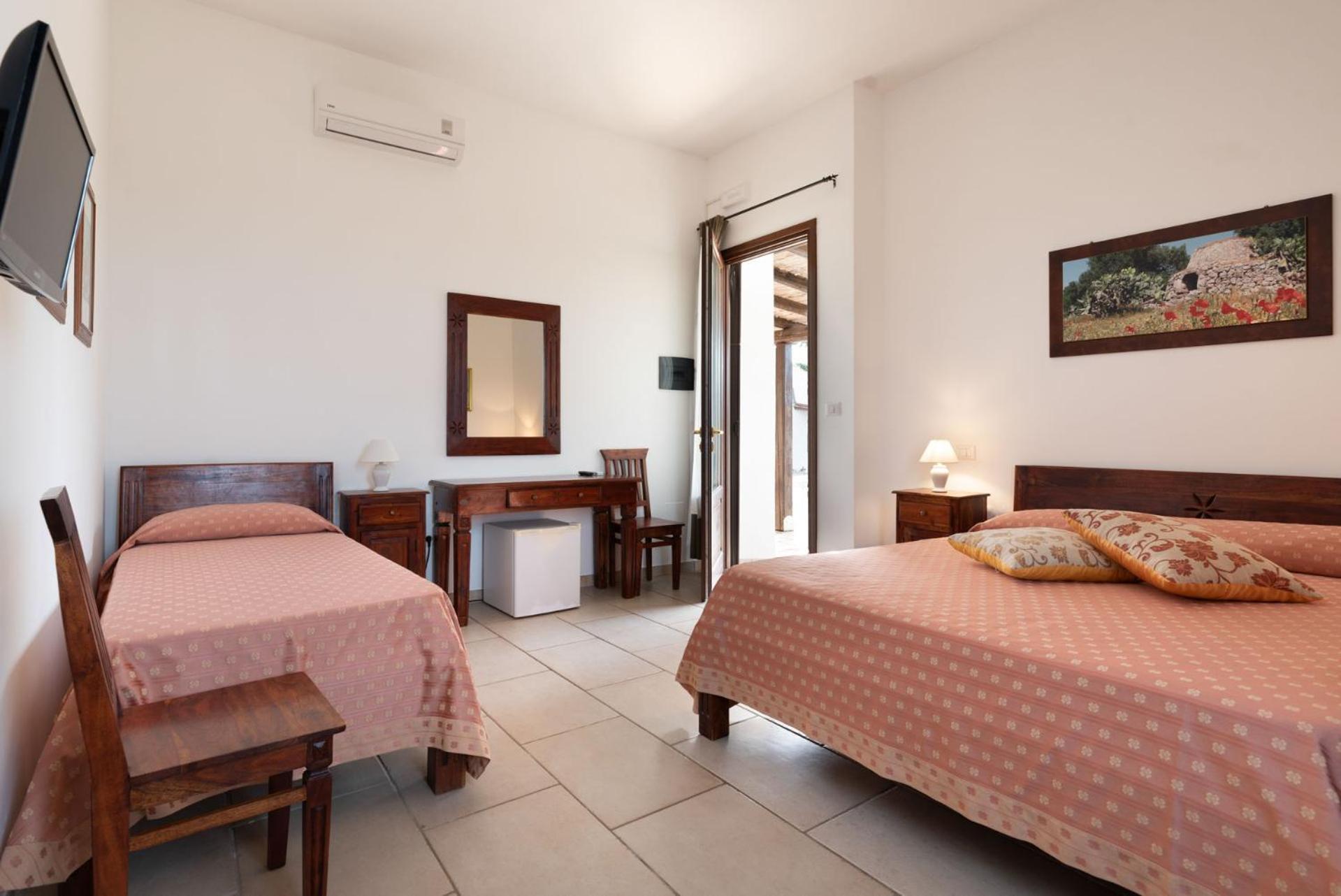 Bio-Agriturismo Masseria La Palombara Salve Εξωτερικό φωτογραφία