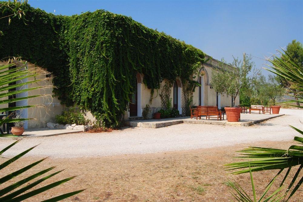 Bio-Agriturismo Masseria La Palombara Salve Εξωτερικό φωτογραφία