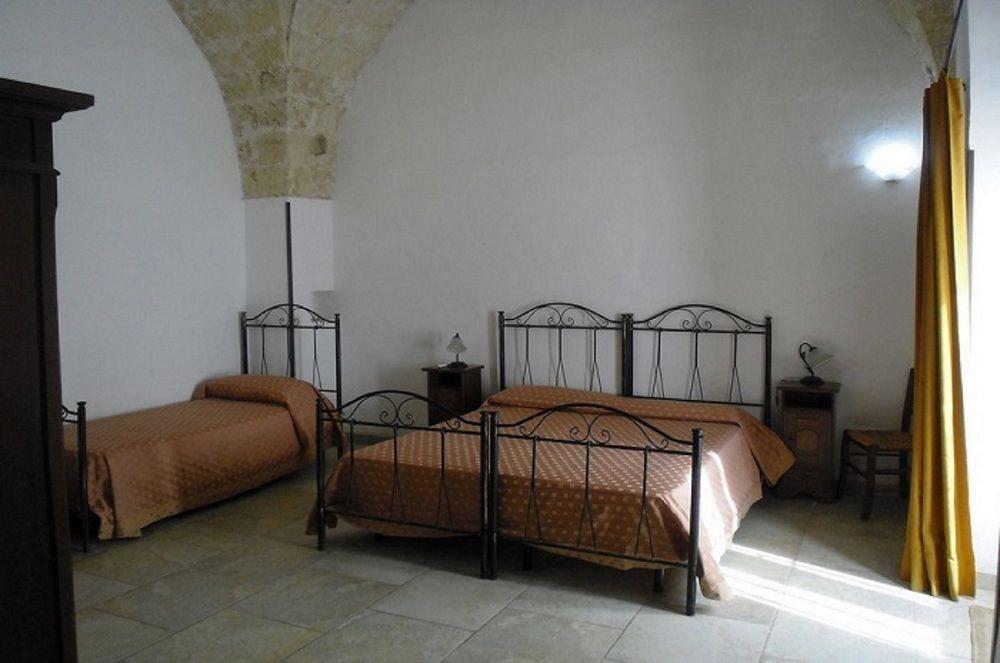 Bio-Agriturismo Masseria La Palombara Salve Εξωτερικό φωτογραφία