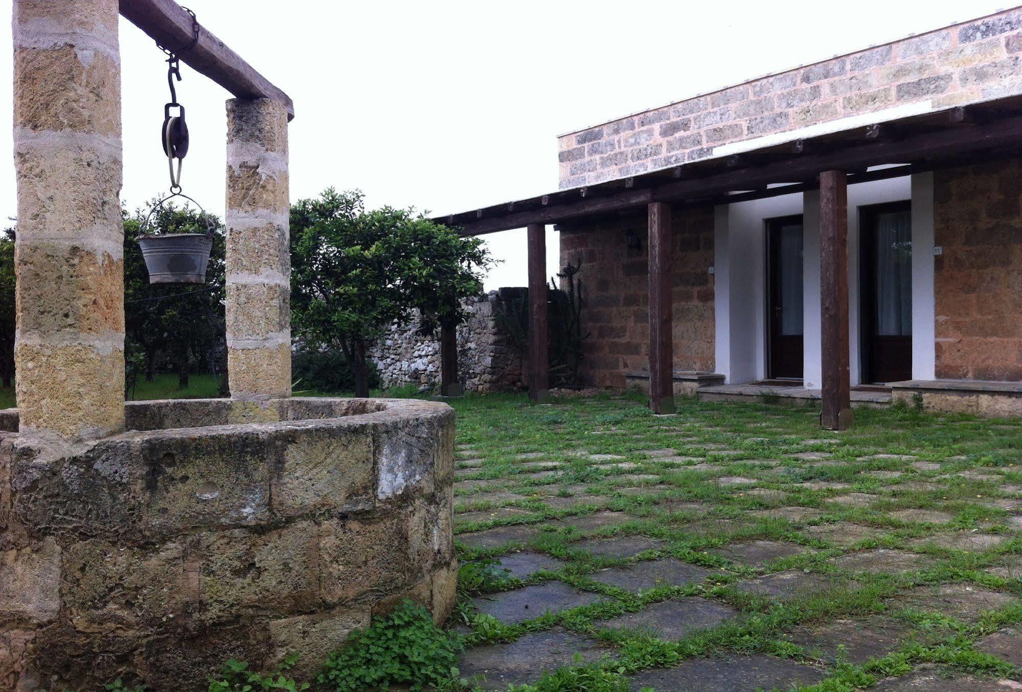 Bio-Agriturismo Masseria La Palombara Salve Εξωτερικό φωτογραφία