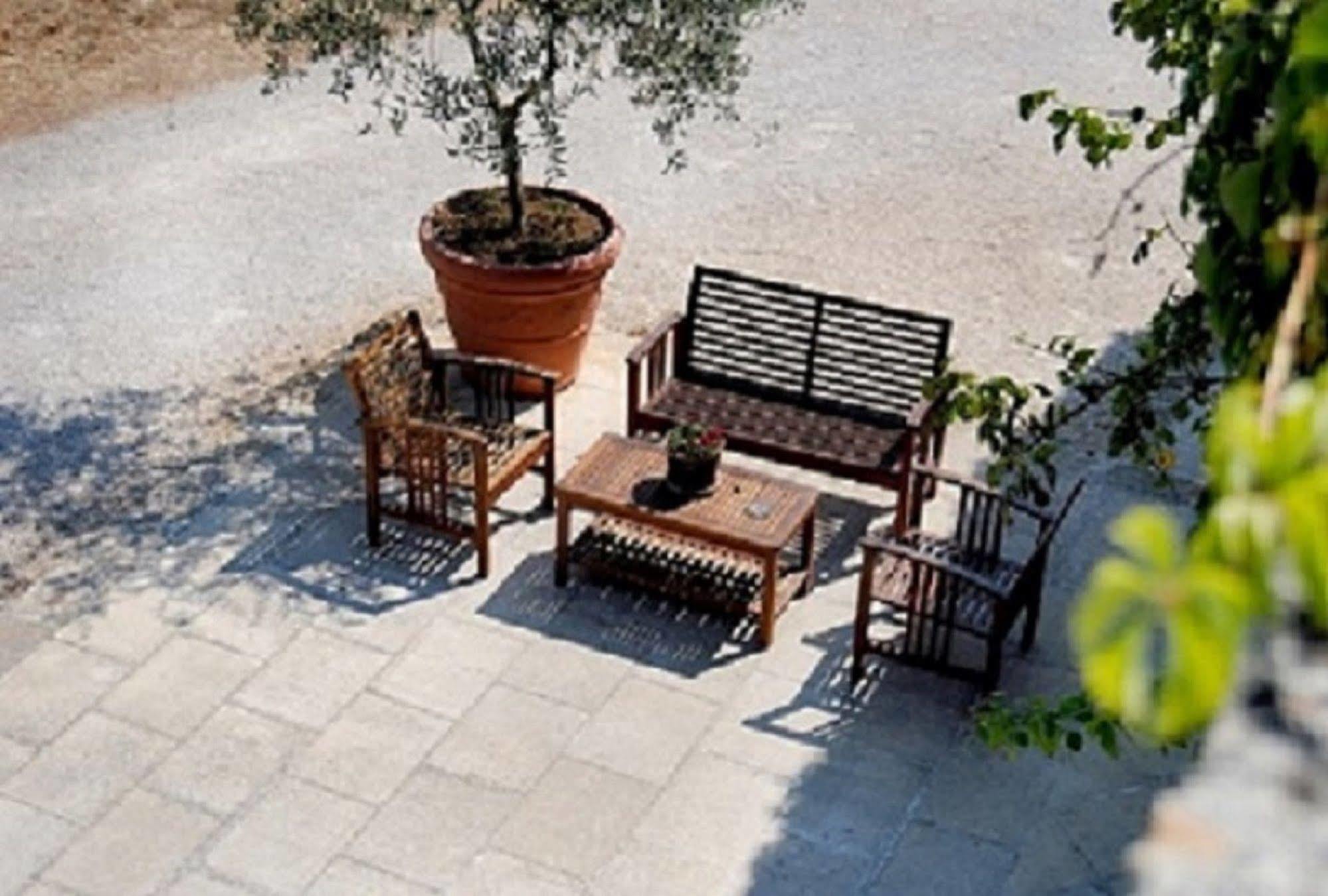 Bio-Agriturismo Masseria La Palombara Salve Εξωτερικό φωτογραφία